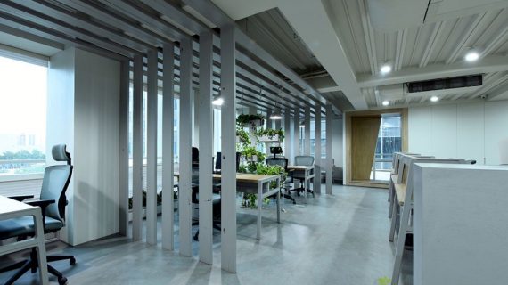 Ciptakan Lingkungan Kerja Produktif dan Asri: Panduan Lengkap Sewa Tanaman Hias di Menara Sudirman